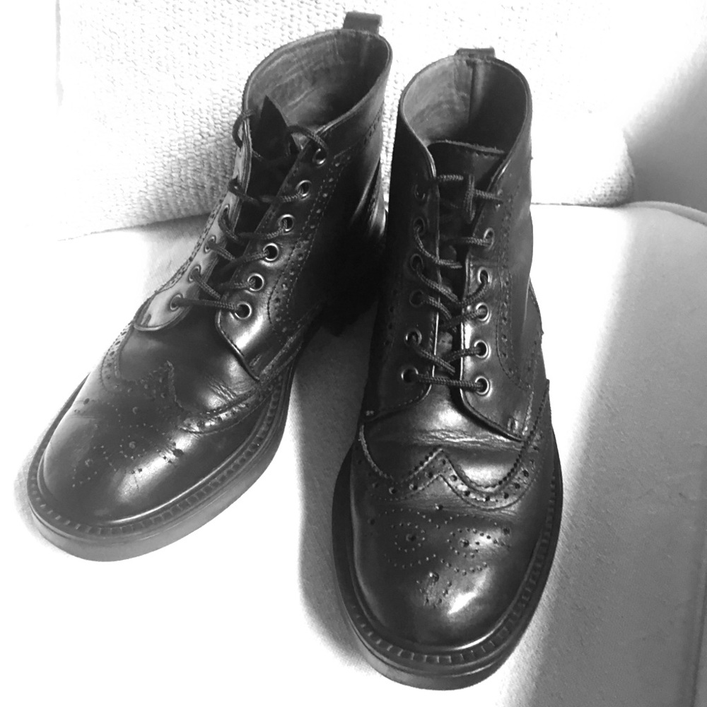 Banana Republic Women’s 3/4 Wingtip Boot